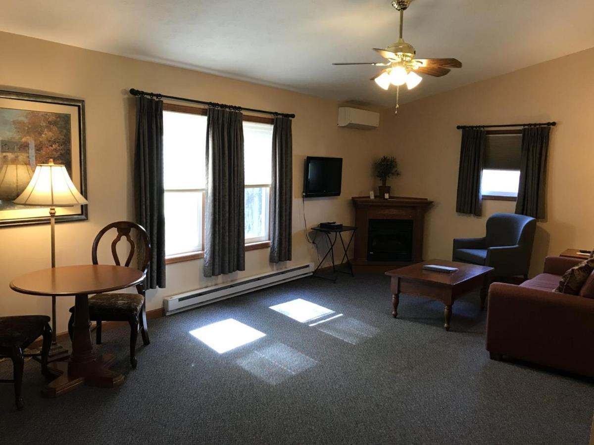 Woodfield Manor - A Sundance Vacations Property Cresco Extérieur photo