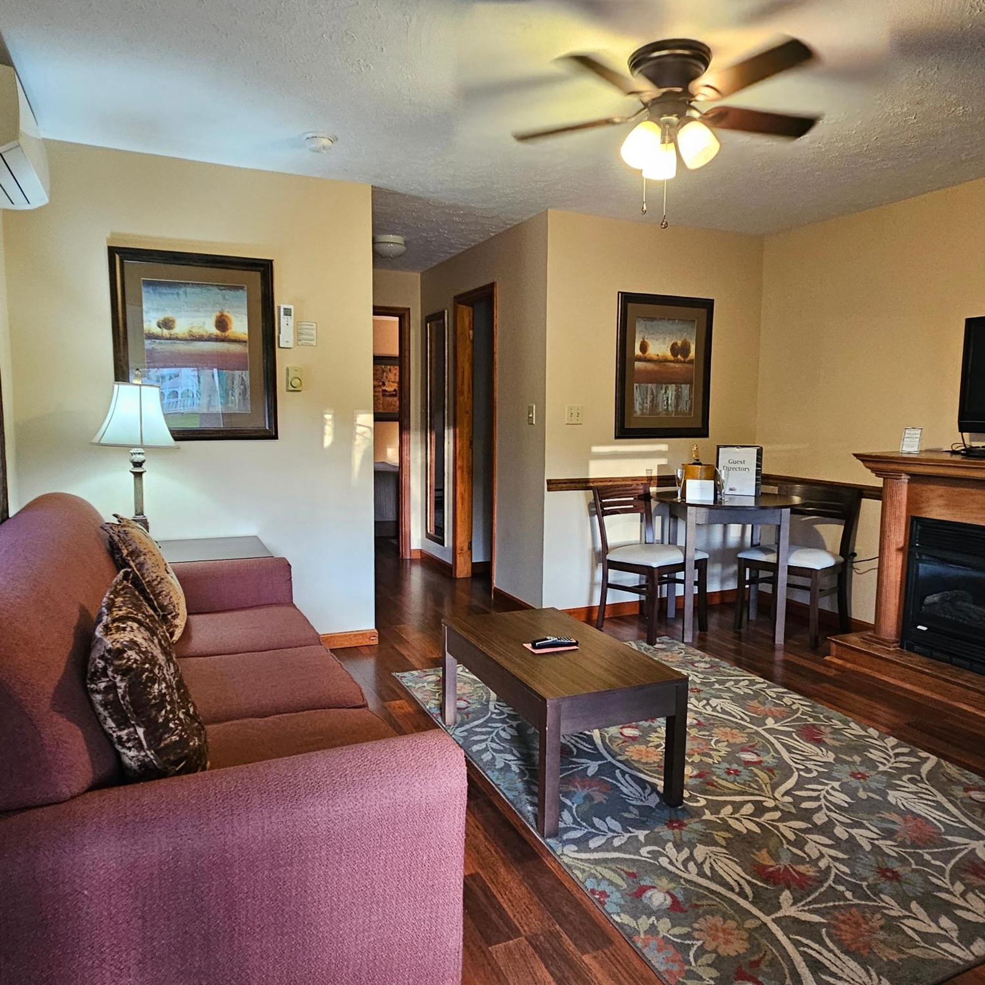 Woodfield Manor - A Sundance Vacations Property Cresco Extérieur photo