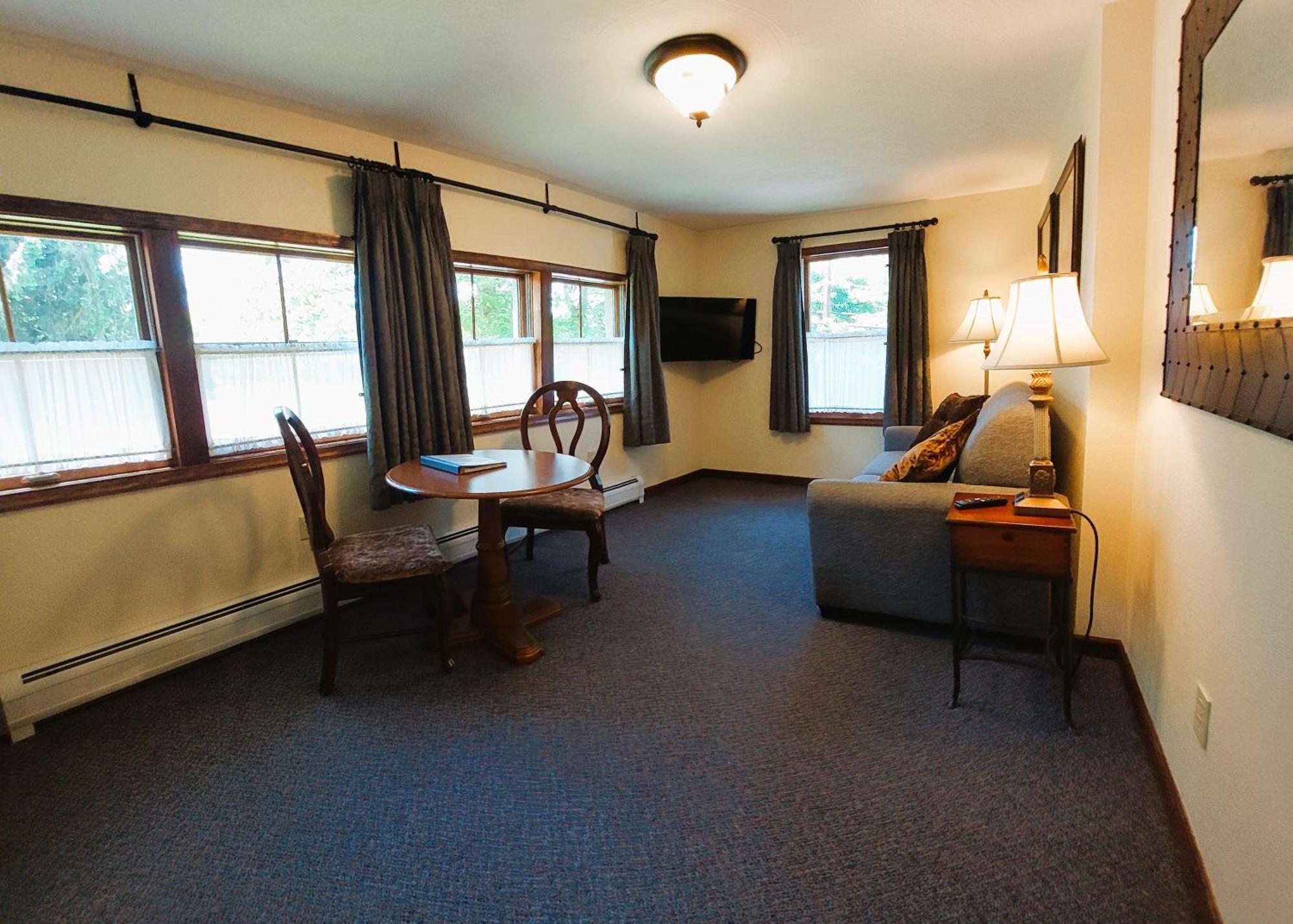 Woodfield Manor - A Sundance Vacations Property Cresco Extérieur photo